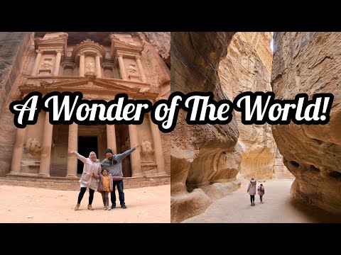 Exploring The Lost City of Petra | Jordan Travel Vlog 🇯🇴