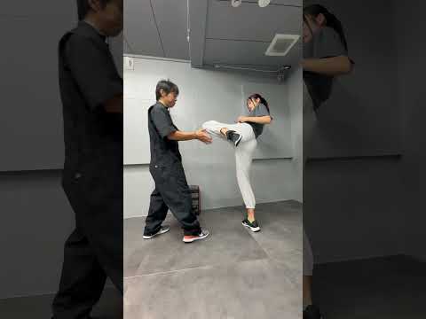 アクションの指導をします イメージ1