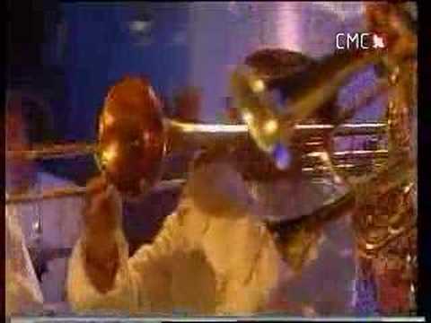 Žiga i Bandisti - Klinčec stoji pod oblokom