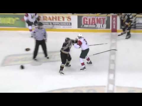 Kelly Bent vs Francis Brunelle