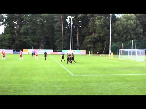 SV Deutsch Goritz - SV Siebing (August 2015): Michael Rucker mit dem ersten Tor im neuen Waldstadion