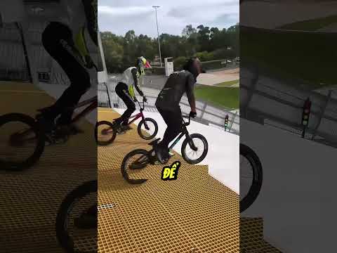 Tiếng Còi Giả Khiến Vận Động Viên Ngã Tại Chỗ #facts