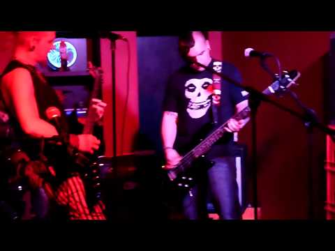 Störfunk - Staatsgewalt (Live @ Teestube Alzenau 30.03.2010)