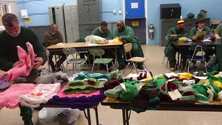 Auburn State Prison&#39;s crochet club