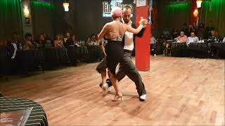 Pablo Rodriguez y Carolina Couto / Milonga de los domingos - Domingo 12 de Agosto 2018