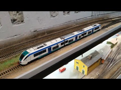 LE MIE FOTO AI TRENI SUL PLASTICO DEL CUNIFER. 6 - 12 - 2015.