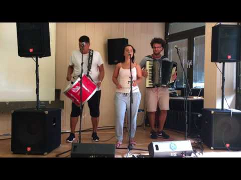 Trio Juriti canta: "Mistérios da Manhã" (Fabiano Santana/Lelei Jr)