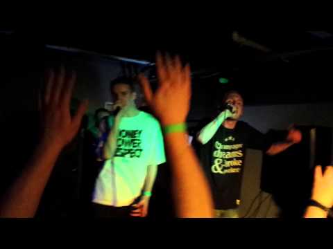 Bez Zarzutu Koncert [FRAGMENT] Arytmia 24.04.2015