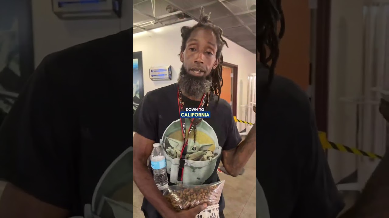 Donate or volunteer today and make a difference in the lives of our neighbors. Link in bio! 💕