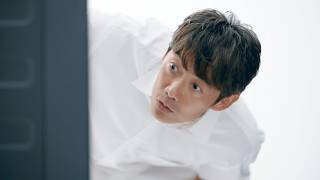 【反町隆史、洗濯機に夢中】巨大服を洗って着る「ふっかふか！」／東芝ライフスタイル CM＋インタビュー＋メイキング