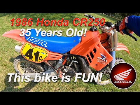 1986 Honda CR250 Test Ride: This Bike is FUN!