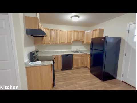BRIGHT AND CHARMING 1-BEDROOM NEAR DOWNTOWN SISTERS!! property video