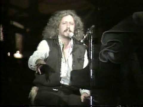 Arlo Guthrie 9-14-85 Greenwich Village NYC performance