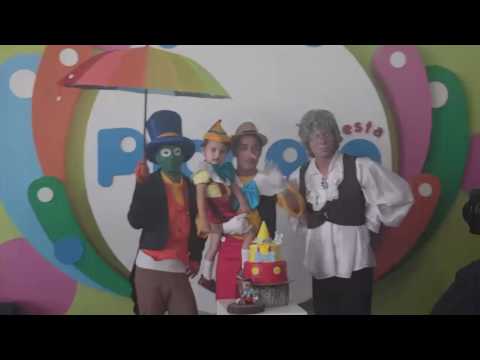 Adolfo wishes upon 3 stars...