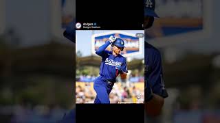 [問題] Mookie Betts的慶祝動作是在掰開什麼嗎?