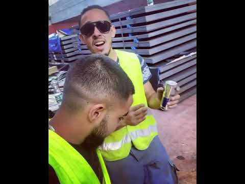 Aleksandar i David - Hladna zima kuca na vrata