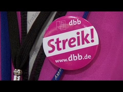 Security staff strike brings chaos to Frankfurt airport