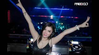 Download lagu WALKING ON AIR - [ IVAN CELLO ] mp3