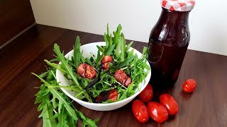 Leckeres Dressing  für Rucola -Tomaten - Salat