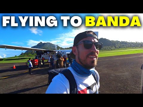 Welcome To PARADISE | First Impressions of Banda Neira 🇮🇩