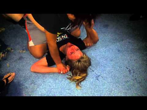 Full size girl bikini pics Lesbian porn archive video