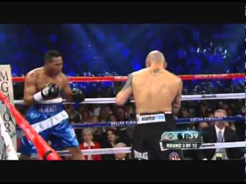 Miguel Cotto fights like a pussy