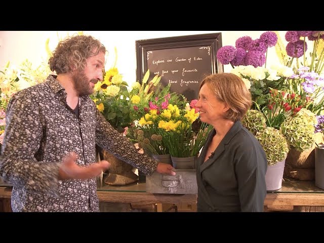 Experience fragrant Freesia | Using scent in your shop | Flower Factor special