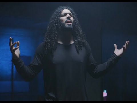 RAMY ESSAM ft. MALIKAH - SEGN BEL ALWAN رامى عصام - سجن بالألوان (OFFICIAL VIDEO)