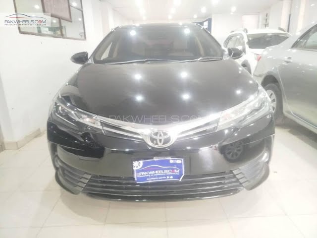 Toyota Corolla Altis Grande CVT-i 1.8 2019 for Sale