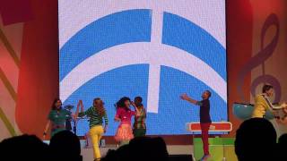 FRESH BEAT BAND LIVE CONCERT 2/2/2012 @ THE GROVE &quot;BUMP BUMP&quot;