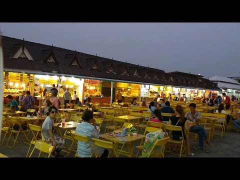 Chiang Rai Night Bazaar & Street Food Co