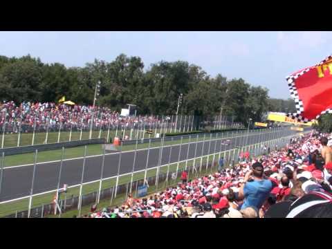 Sebastian Vettel - Monza 2011 Parabolica - Blown diffuser sound