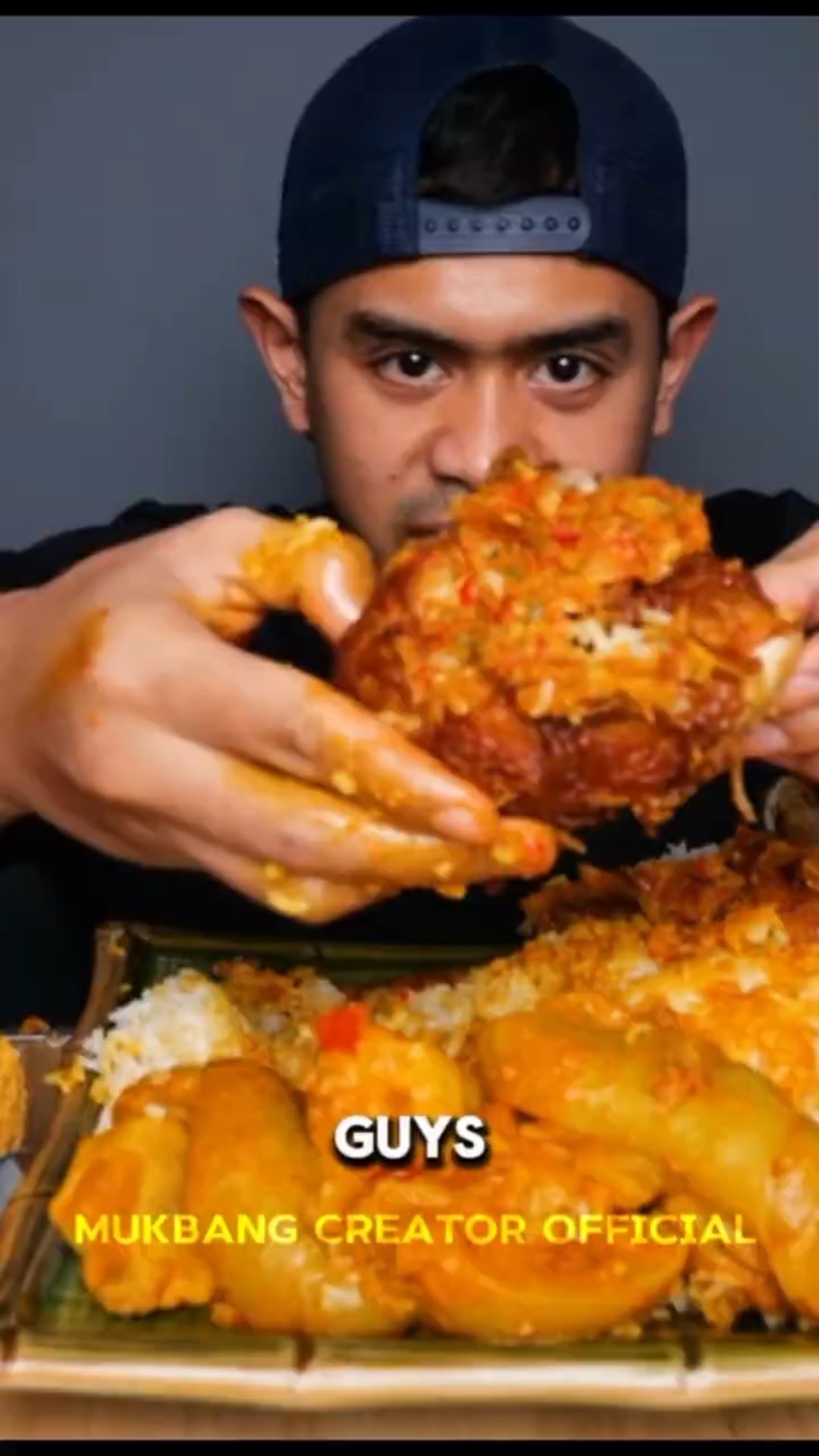 Setelah sembuh dari kolesterol, rasanya nikmat banget menyerang 1 KG tunjang, ayam crispy, dan 10 tahu goreng! 😋🍗 Maaf...