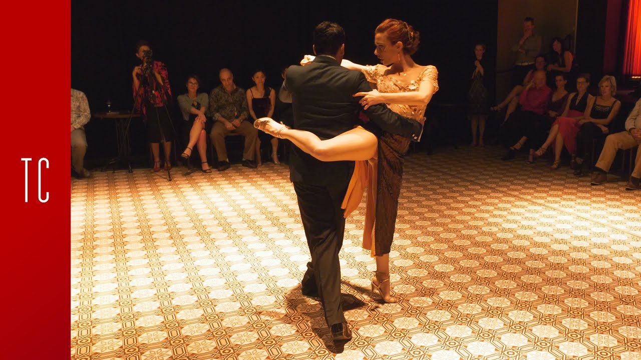 Tango: Laura D'Anna y Sebastián Acosta, 14/2/2019, Patio de Tango 2/4