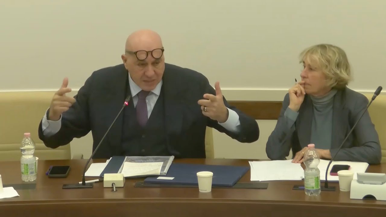 CROSETTO: “LEVA OBBLIGATORIA? CI SERVE PERSONALE FORMATO E UNA COMPONENTE COMBAT PIÙ AMPIA”
