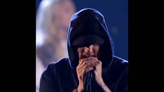 Eminem - Walk on water - live 2017