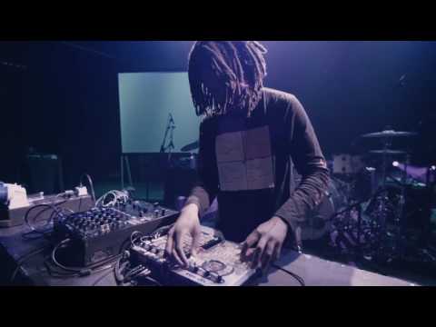 Teebs - Live Session - 'View Point' - 'Moments' - Ninja Tune - London- Soundcheck Session