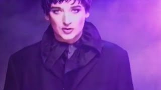 Boy George - The Crying Game (UK Version) 1992 Music Video