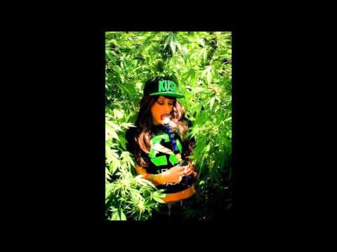 T-Menace vs Vandal - Smoke My Herbs