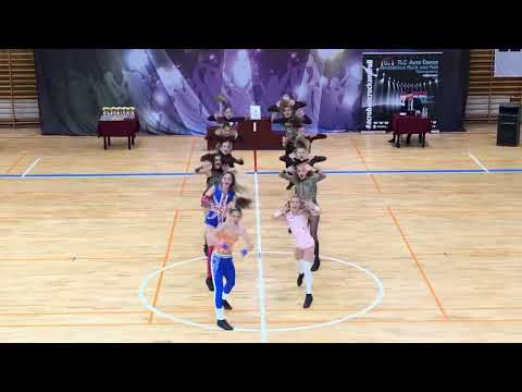 2022.10.22. Fireballs - Girls nagyformáció, Főnix SE, döntő, Veszprém