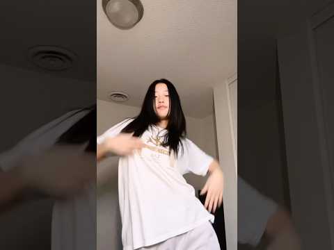 Bloodline Ariana Grande Tiktok Dance Trend #bloodline #dancetrend #trendingshorts #viralshorts #fypp