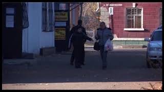 Помните - москитная сетка не способна удержать вес ребёнка