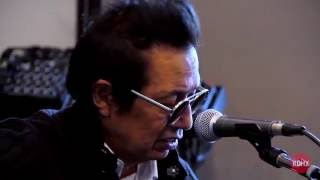 Alejandro Escovedo &quot;Beauty and the Buzz&quot; Live at KDHX 11/13/16