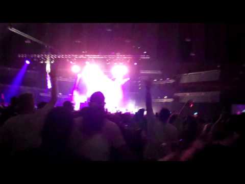 Armin Van Buuren - Washington, DC 11-19-11 Koko Prutata.mp4