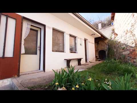 Video Pronájem rodinného domu 52 m2, zahrádka, parkování