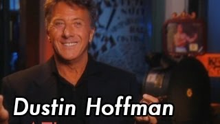 Video trailer för Dustin Hoffman on TOOTSIE and his character Dorothy Michaels