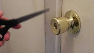 How To Unlock A Door With Scissors