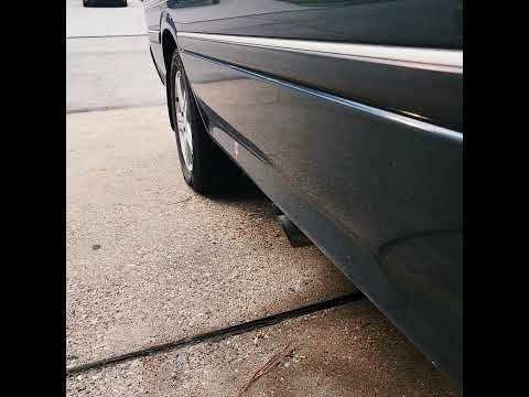 Thumbnail for 1997 Toyota Hiace 1KZ-TE Turbo Diesel Straight Piped Audio (Side Dump) #sidepipes #toyotahiace by Toyota HiAce