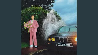 Cosmonaute Music Video