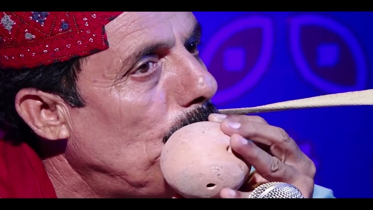 Boreendo: ancient dying folk musical instrument, its melodies, knowledge, and skills